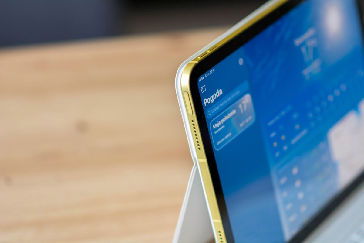 Apple iPad 10 gen 14