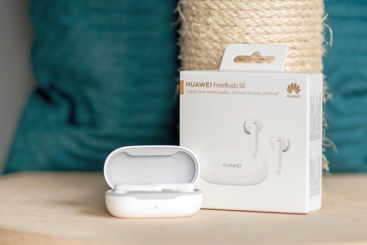 Huawei FreeBuds SE 12