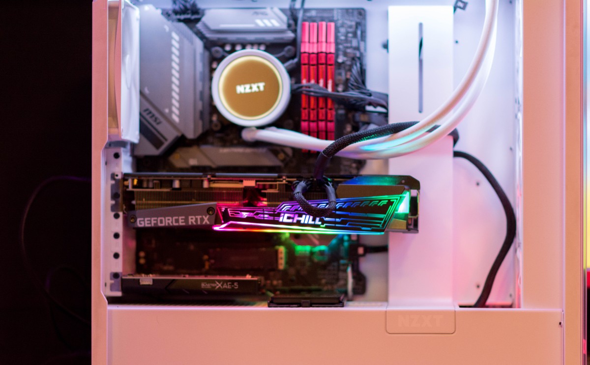 Inno3D GeForce RTX 3070 iCHILL X3 11