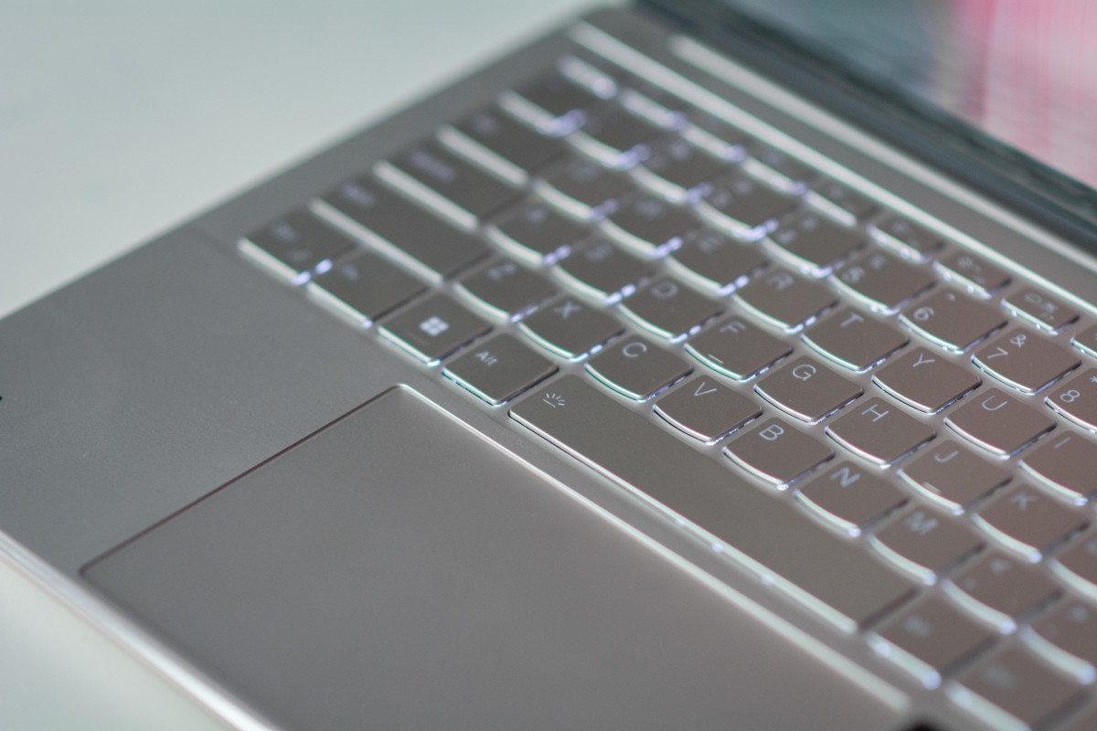 Lenovo Yoga Slim 9i 12