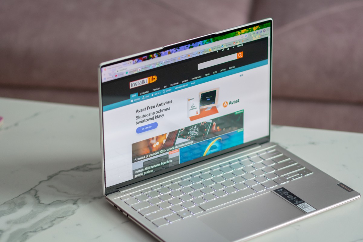 Lenovo Yoga Slim 9i 17