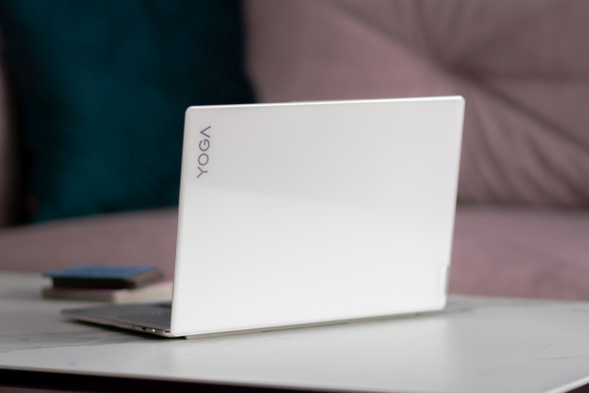 Lenovo Yoga Slim 9i 19