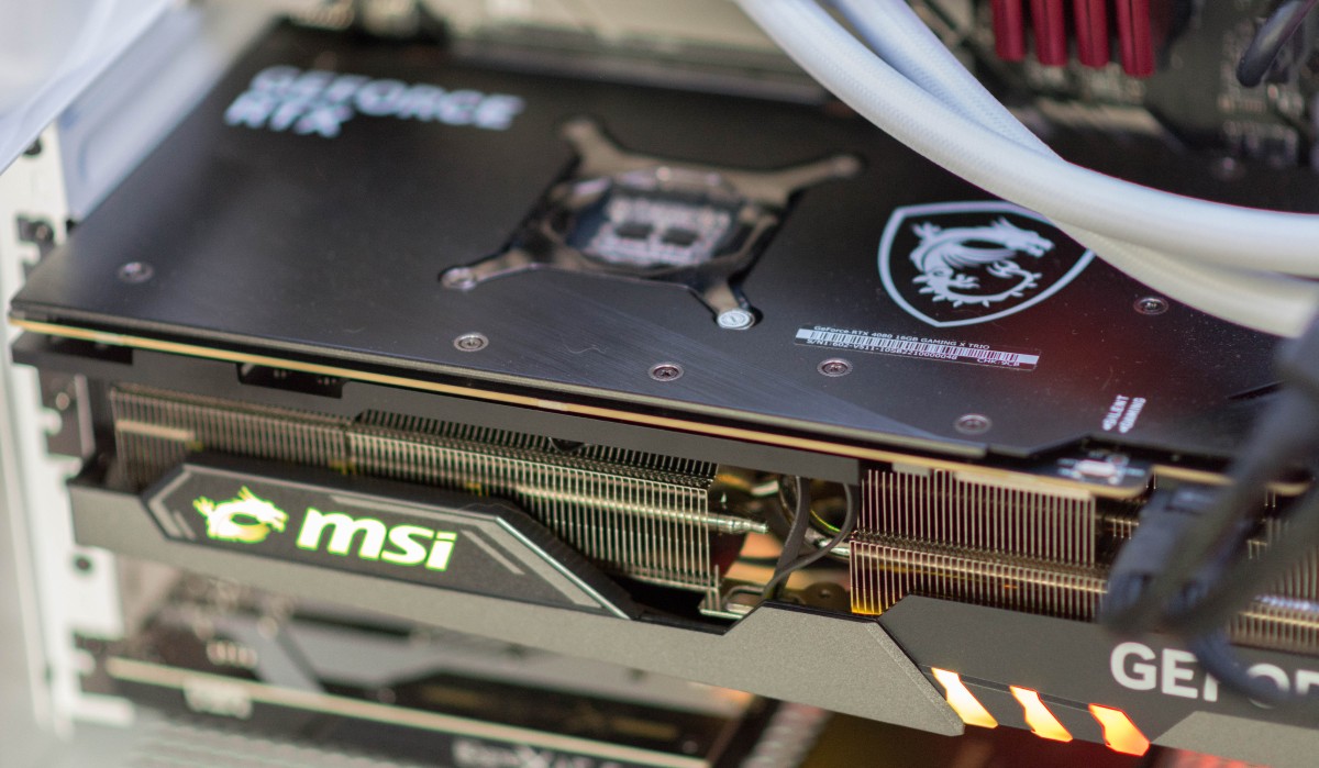MSI RTX 4080 Gaming X Trio 1