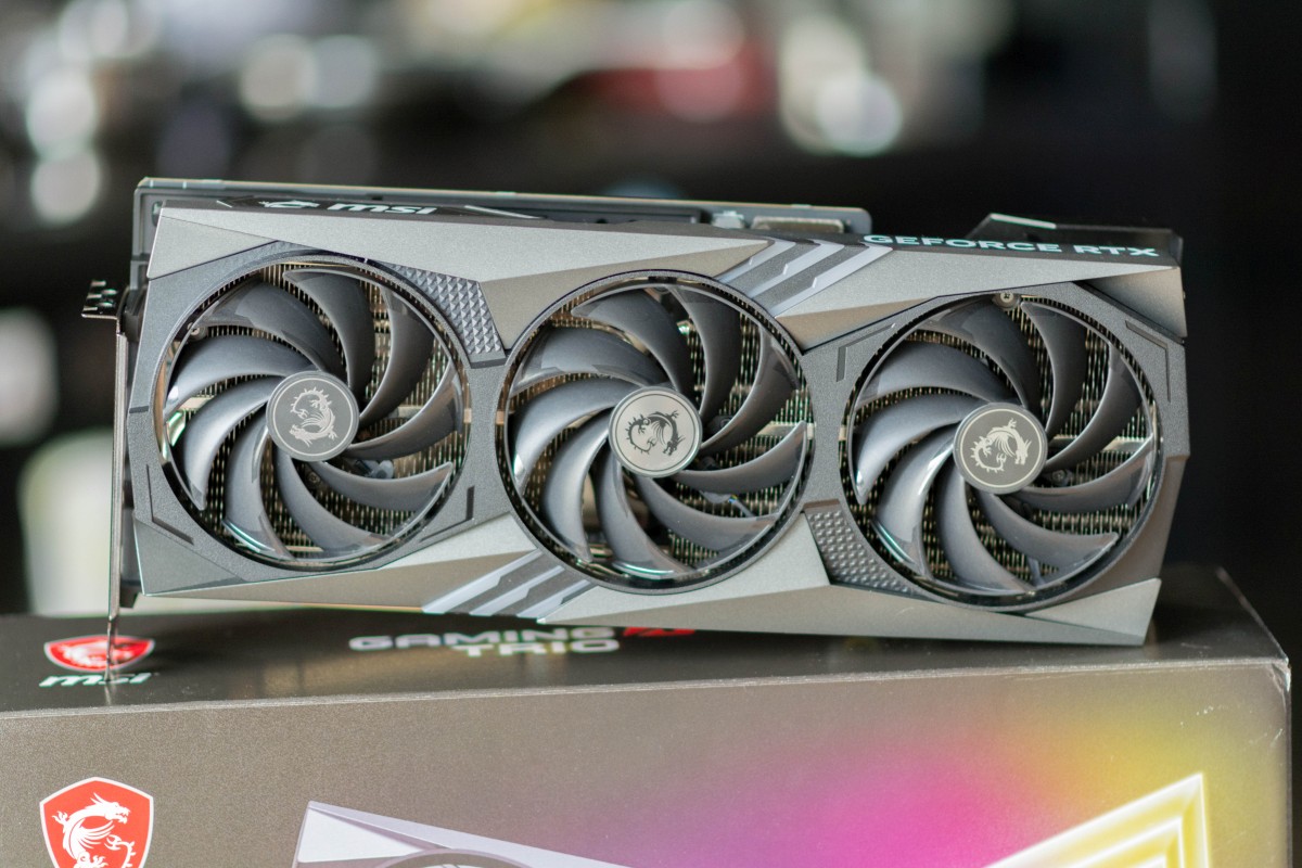 MSI RTX 4080 Gaming X Trio 19