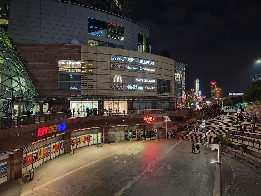 P 20220927 191420 mini