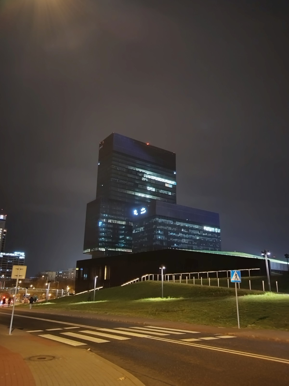 nova-10-se-aparat-12