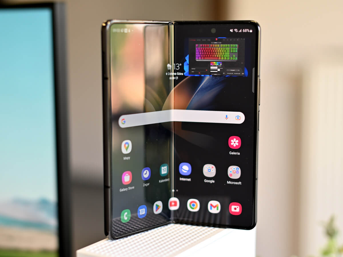 Galaxy Z Fold4 21 1