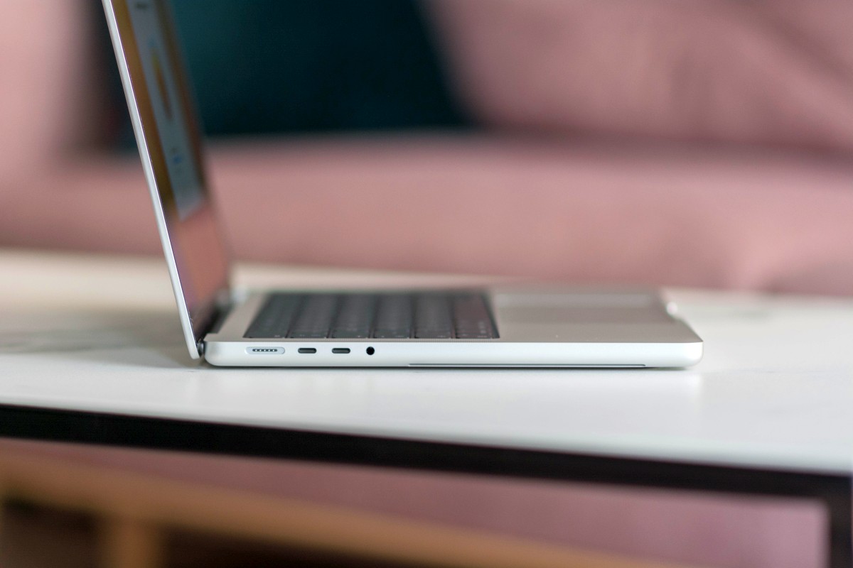 MacBook Pro 14 M2 Pro 3