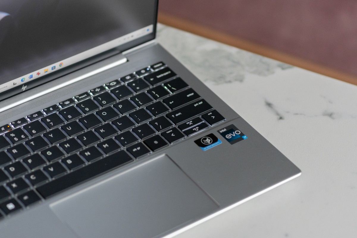 hp-elite-dragonfly-g3-10