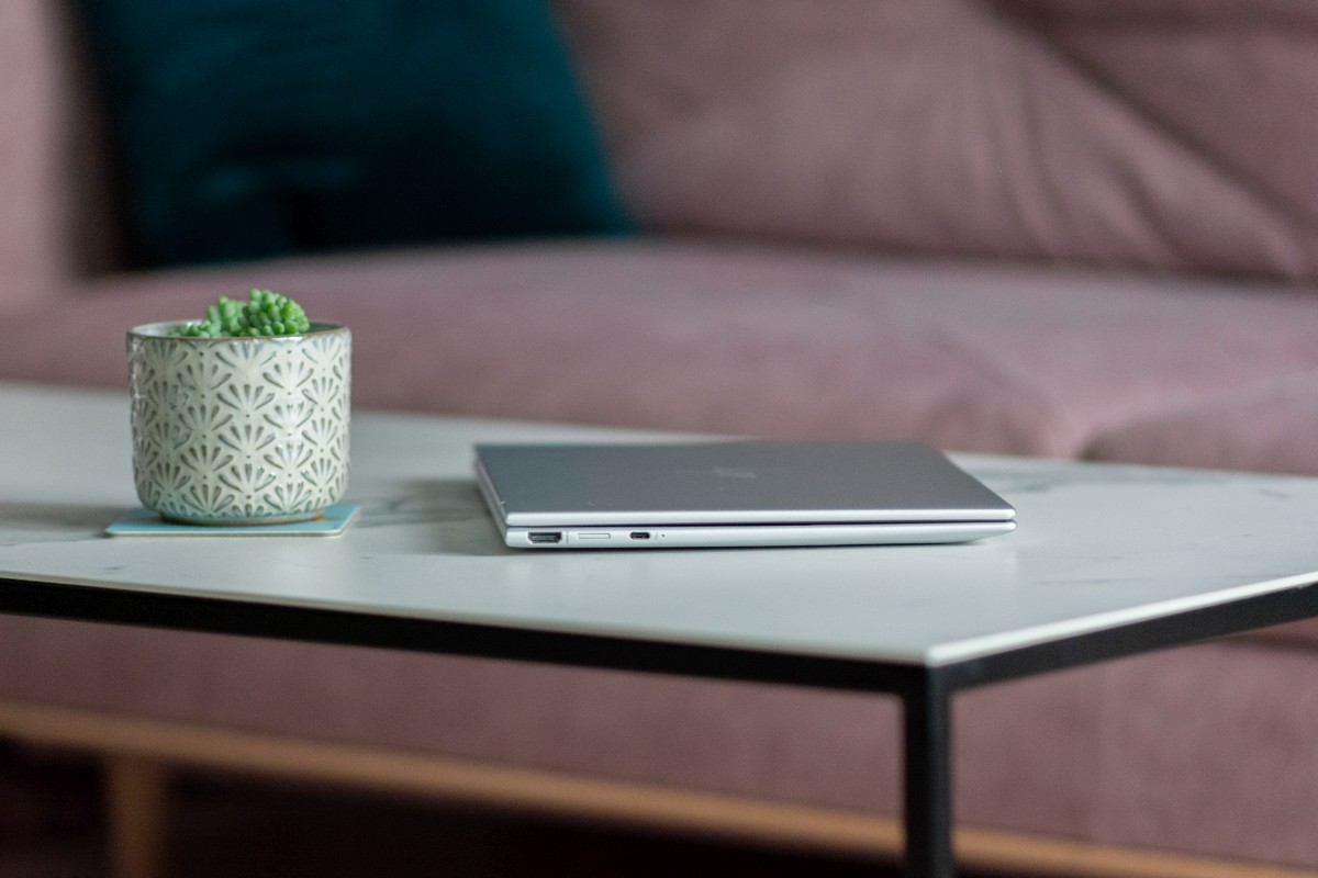 hp-elite-dragonfly-g3-12