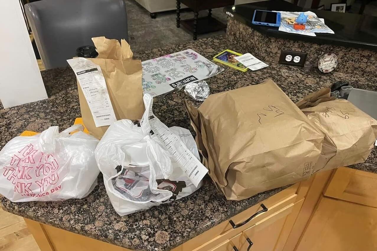 jedzenie 1000 dolarow pomylka 1