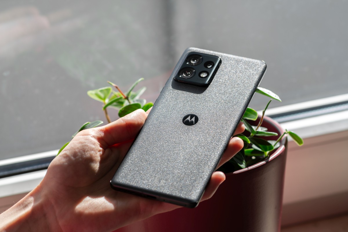 motorola-edge-40-pro-3