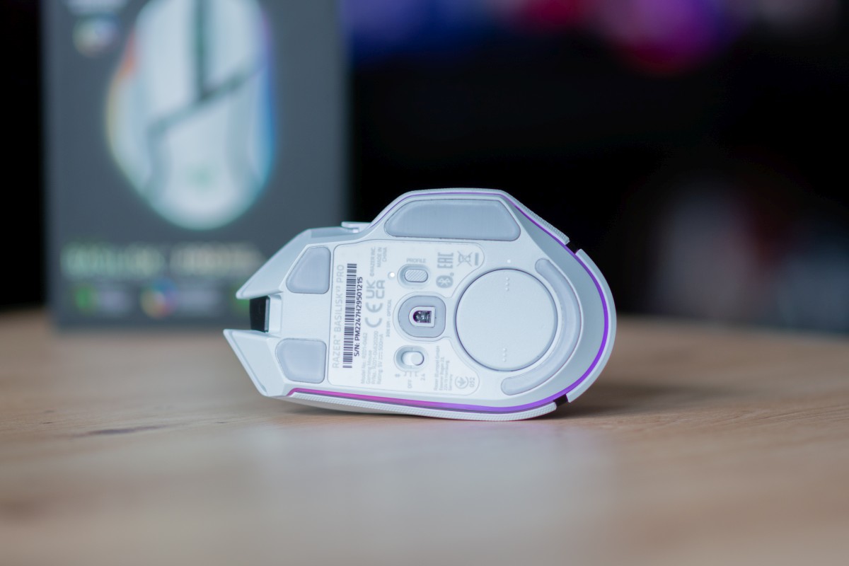 razer-basilisk-v3-pro-8