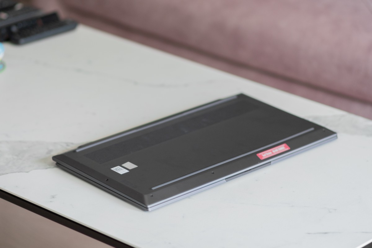 lenovo-thinkbook-plus-gen3-4