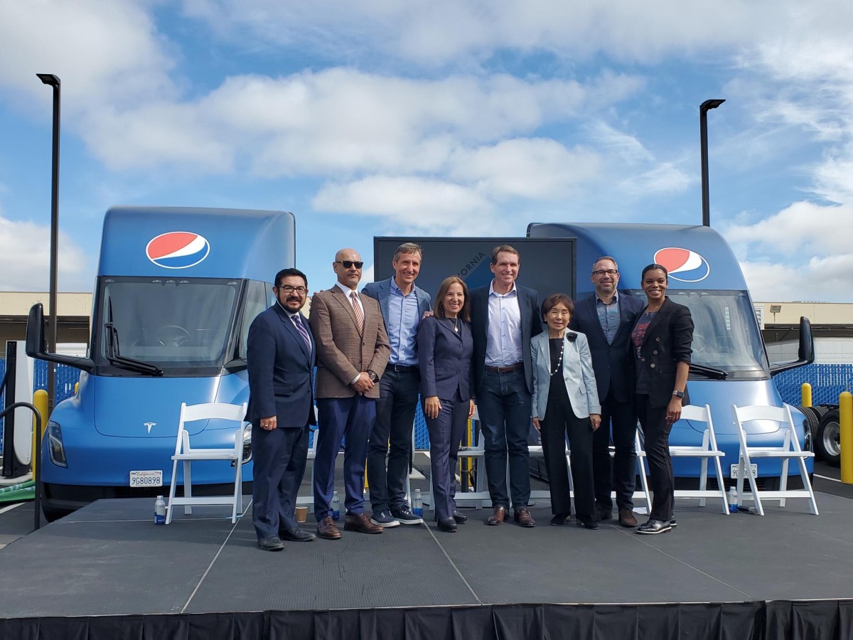 pepsico tesla semi 2