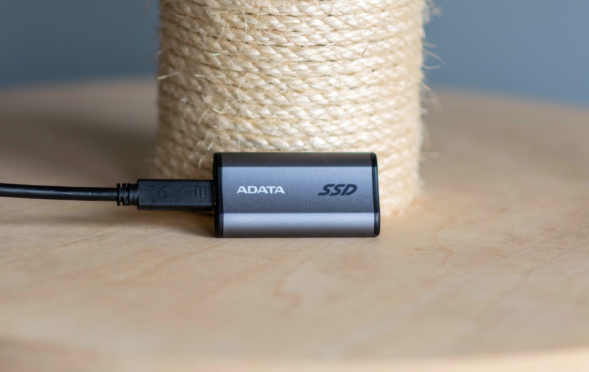 ADATA Elite SE880 1 TB 1