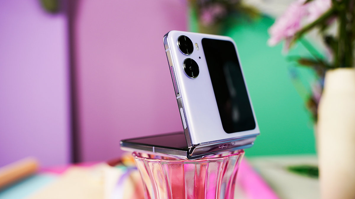 Oppo Find N2 Flip