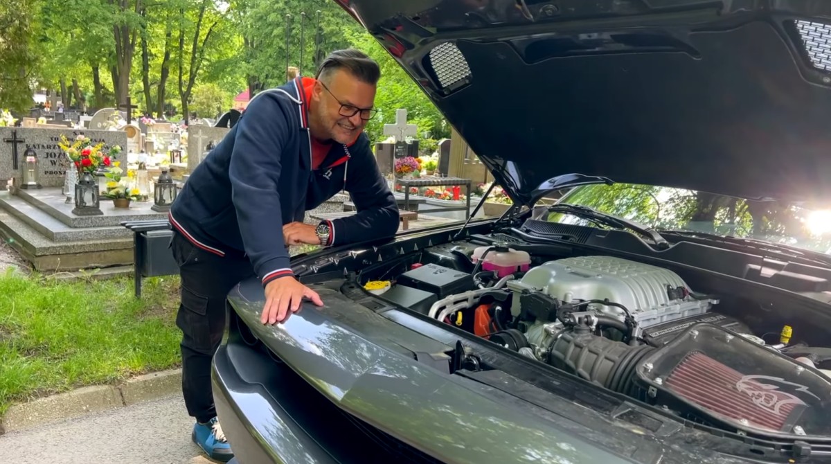 adam kornacki test na cmentarzu 2