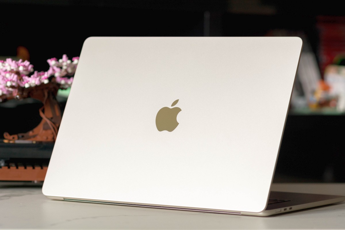 MacBook Air 15 9