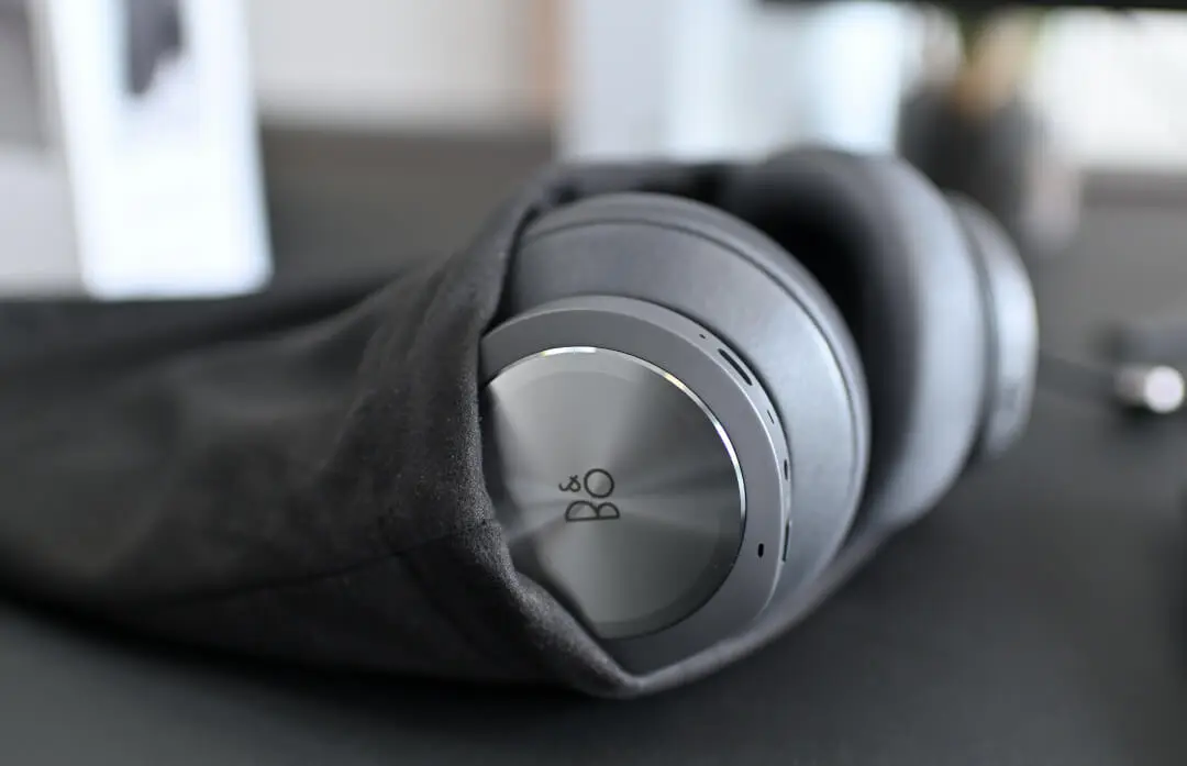 Bang Olufsen Beoplay Portal 11