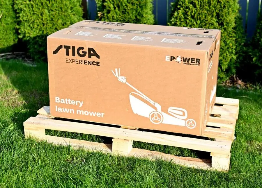 Collector 548e S 2x4Ah kosiarka 1