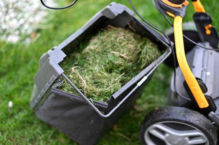 Collector 548e S 2x4Ah kosiarka 16