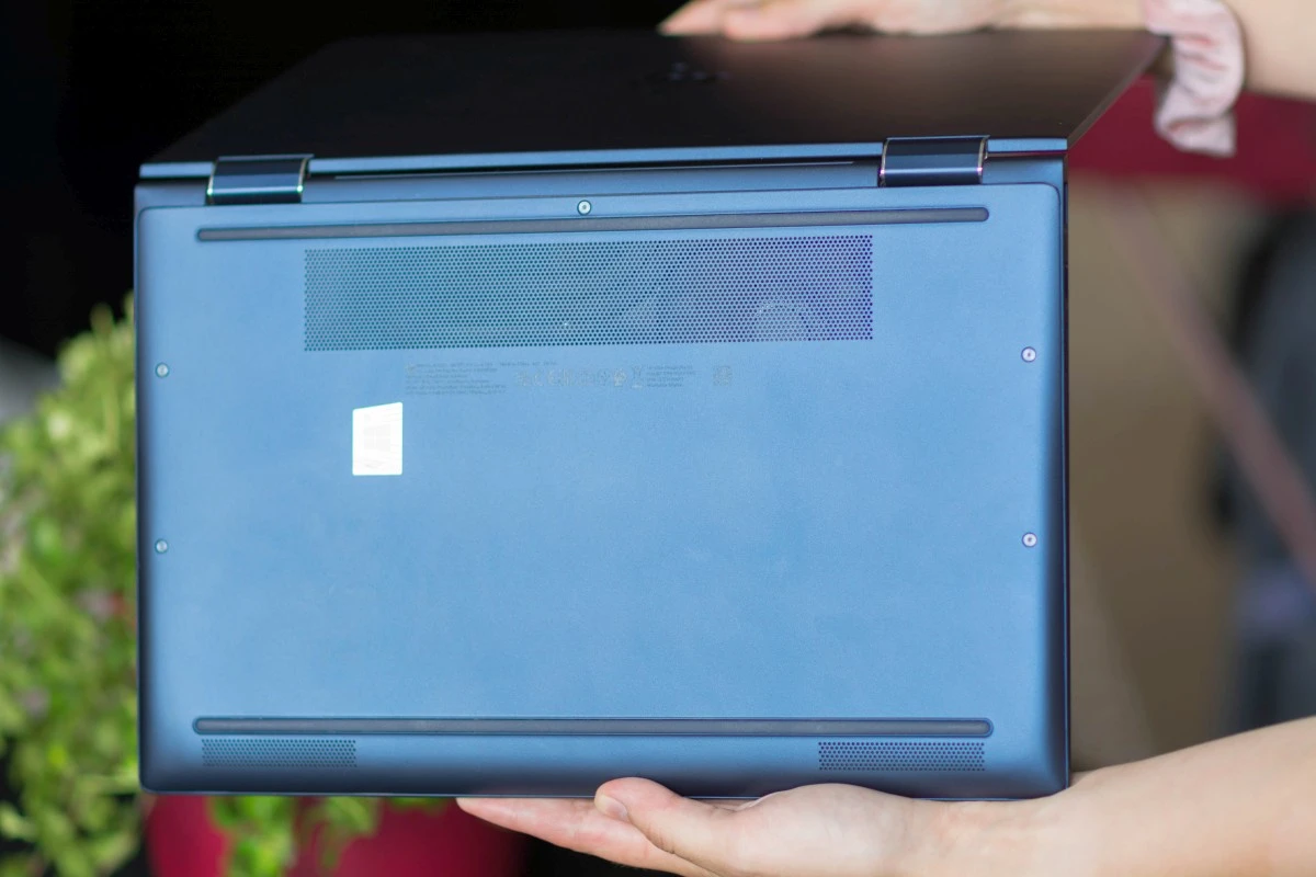 HP Elite Dragonfly G2 19