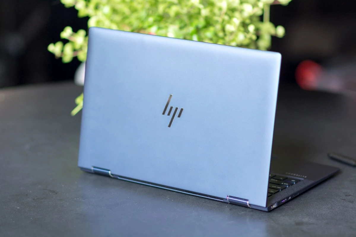 HP Elite Dragonfly G2 6