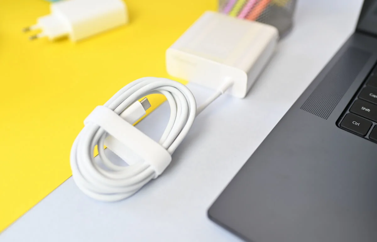 HUAWEI MateBook 16 07