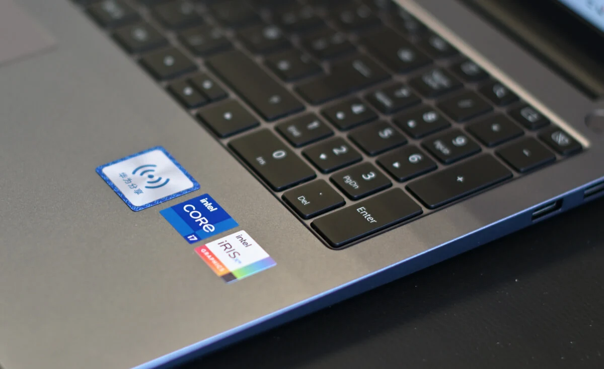 Huawei MateBook D 16 04