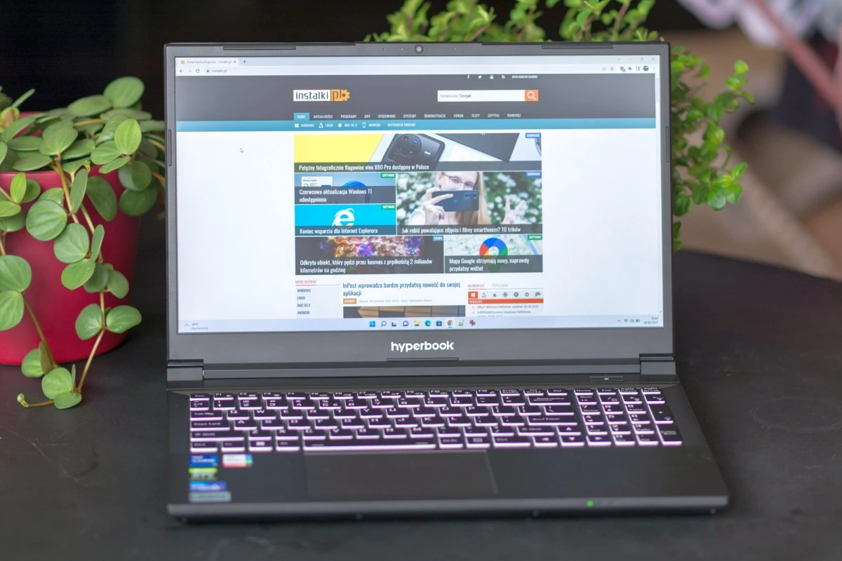 Hyperbook NV5 2022 11