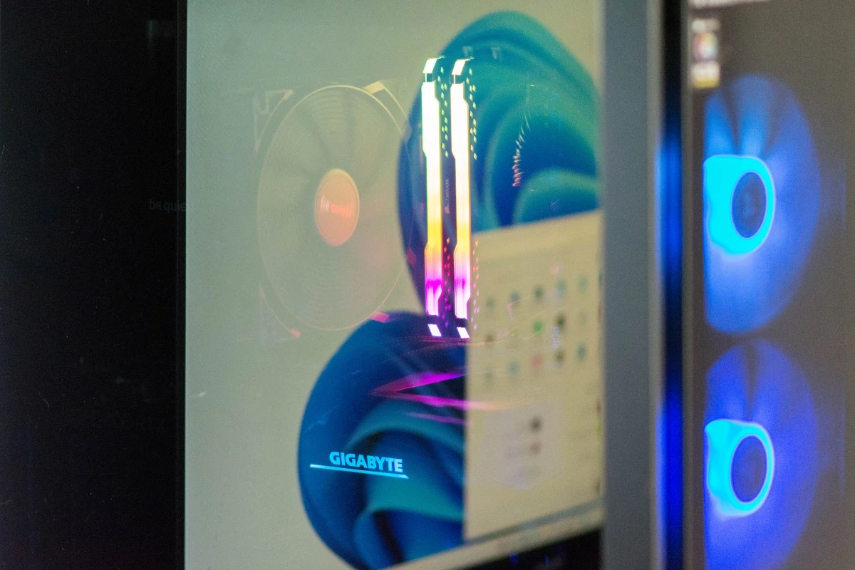 Optimus E-Sport GB660T-CR1 4