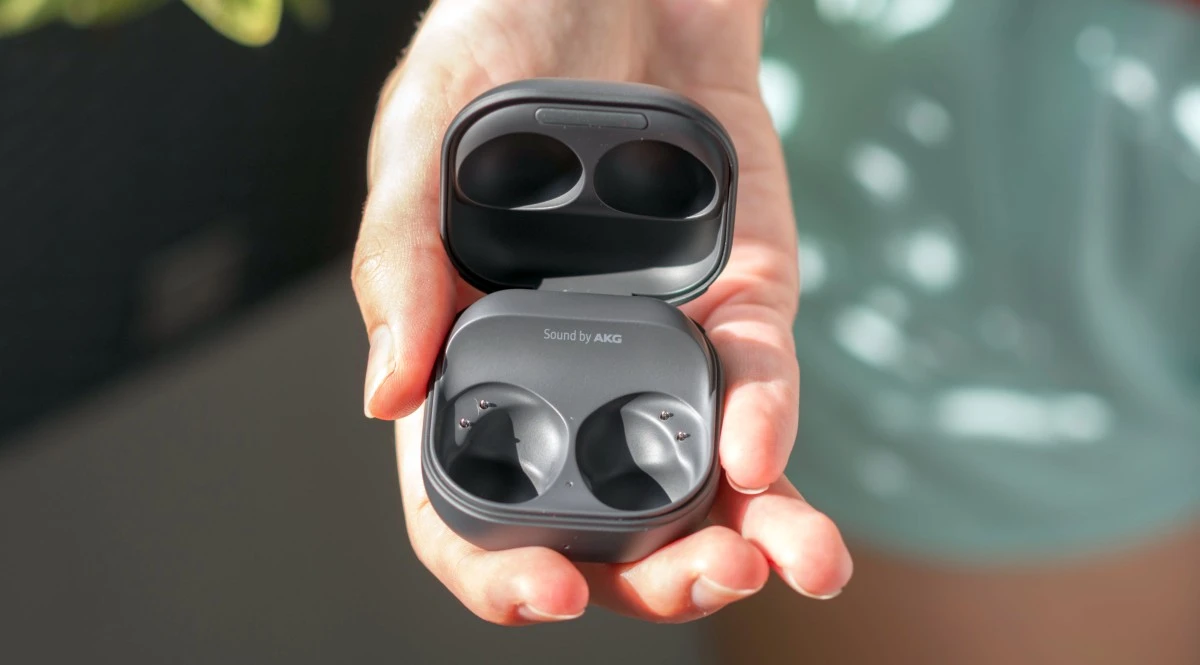 Samsung Galaxy Buds2 Pro 11