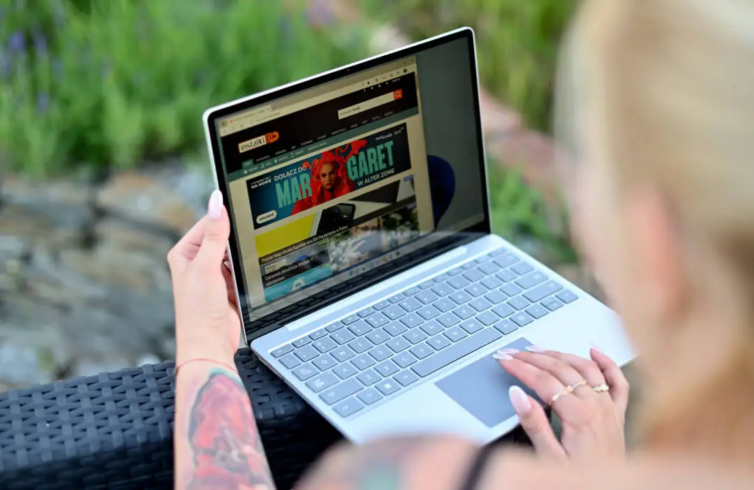 Surface Laptop Go 2 12