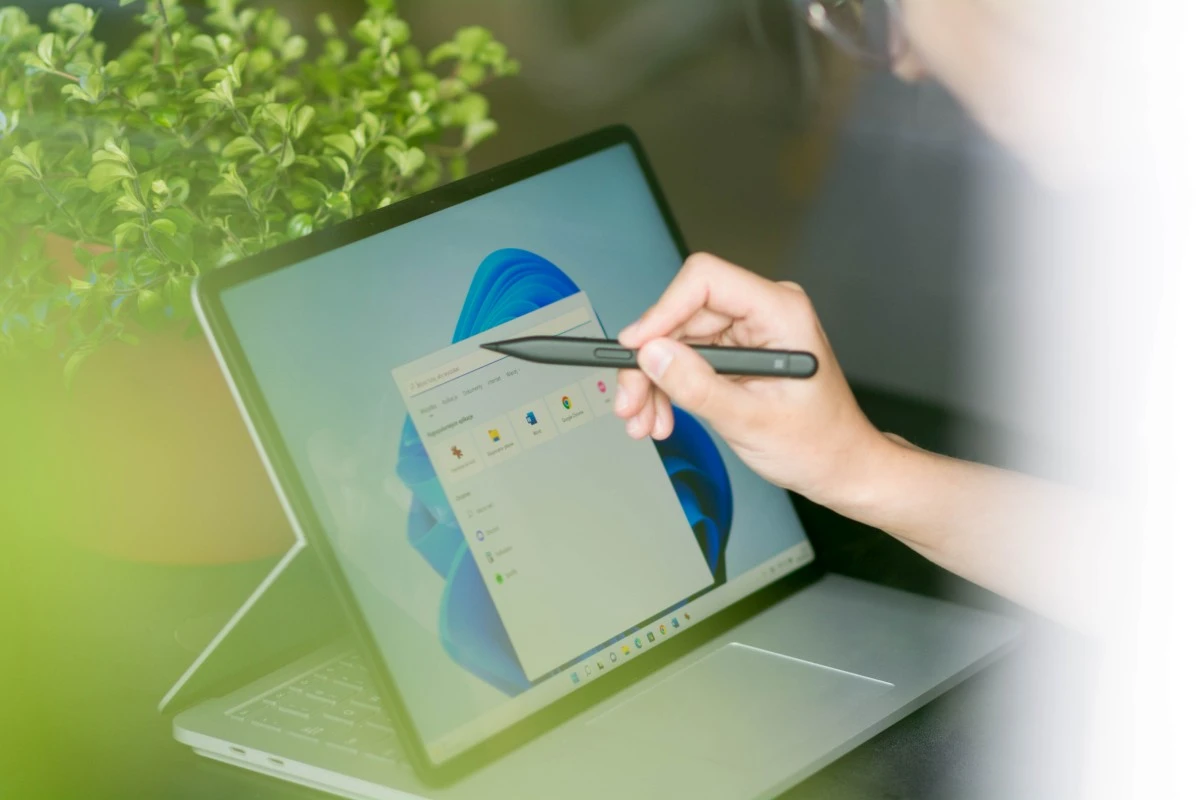 Surface Laptop Studio 12