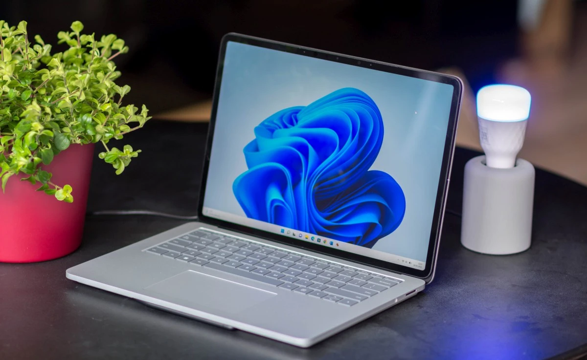 Surface Laptop Studio 3