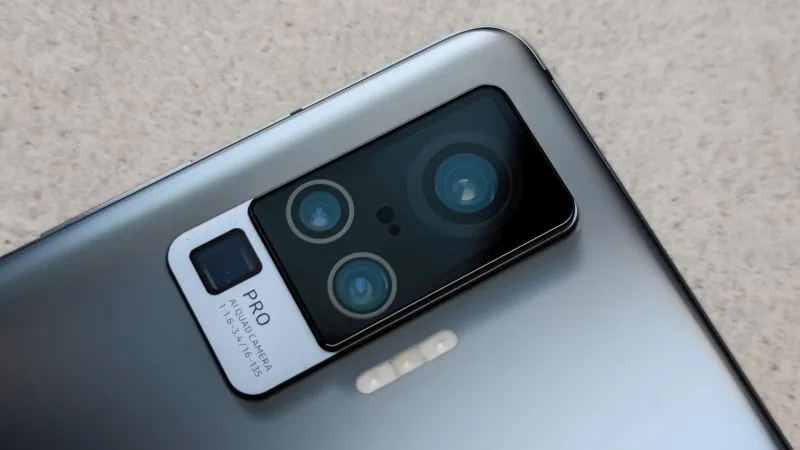 vivo X51 5G z gimbalem. Jak sprawuje się stabilizacja przyszłości?