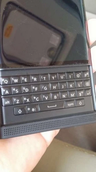 BlackBerry Venice - 05