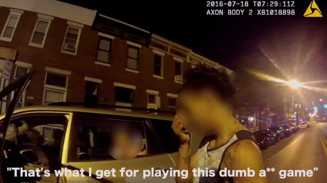 Gracz Pokemon GO staranował radiowóz policyjny