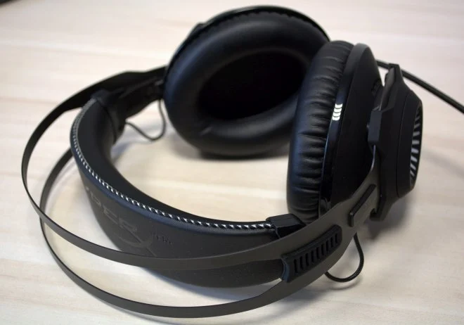 hyperx cloud revolver s