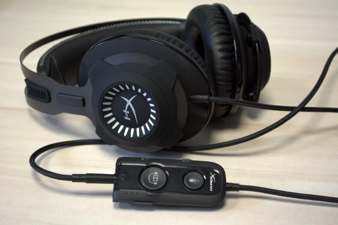 hyperx cloud revolver s