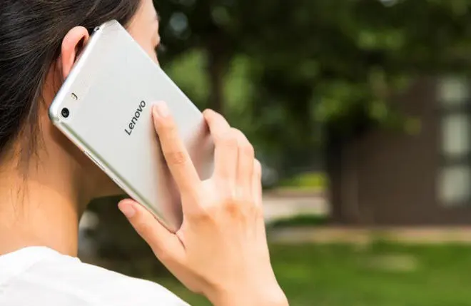 6,8-calowy phablet Lenovo PHAB PLUS dostępny w Polsce