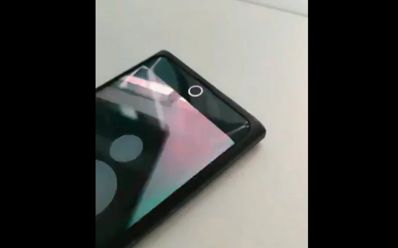 Nie tylko Xiaomi, Oppo również pokazuje działający smartfon z kamerą pod ekranem [wideo]