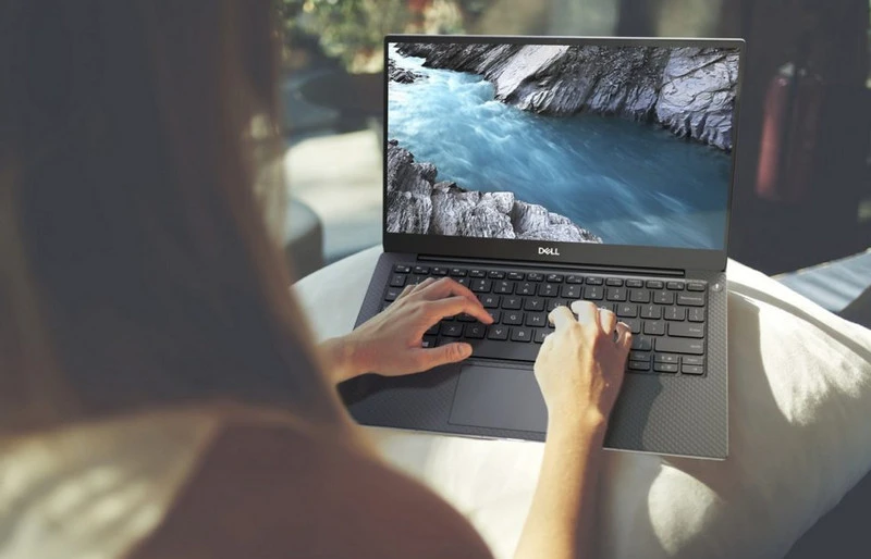 Dell: notebooki XPS 13 i Inspiron z procesorami Intel Core 10. generacji