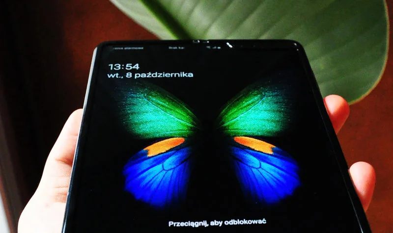 Samsung Galaxy Fold – czy składany smartfon ma sens? Sprawdziliśmy to! [pierwsze wrażenia]