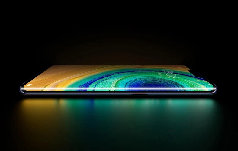 Huawei Mate 30 Pro trafia w Polsce do stałej sprzedaży