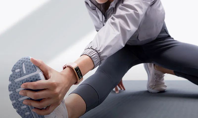 Opaska sportowa Huawei Band 4 Pro z wbudowanym GPS dostępna w Polsce