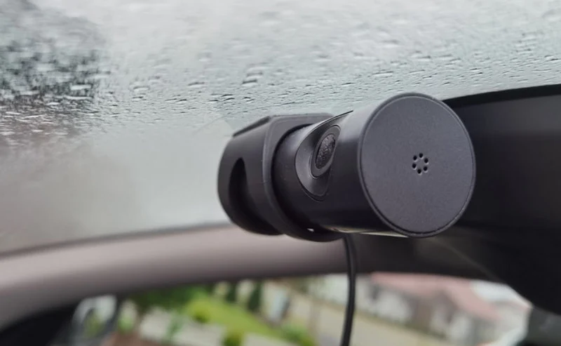 Test dyskretnej kamery samochodowej DDPai Mini 3