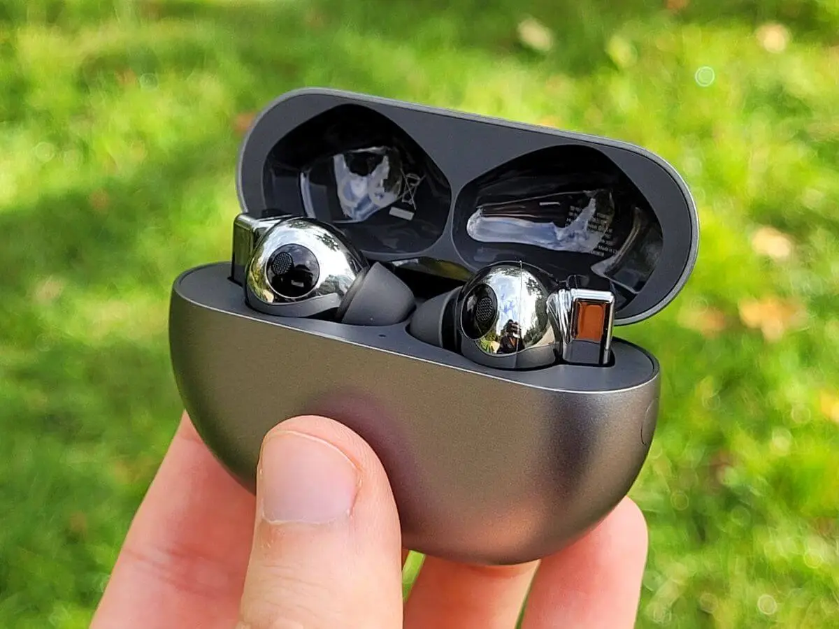 Recenzja Huawei FreeBuds Pro. Słuchawki, z którymi zapomniałem o świecie