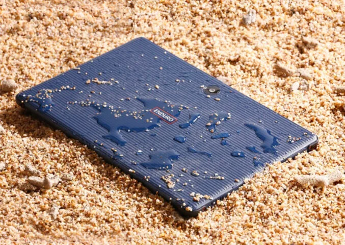 Nowe laptopy i tablety ENDURO Urban od Acer nie boją się upadków i wody